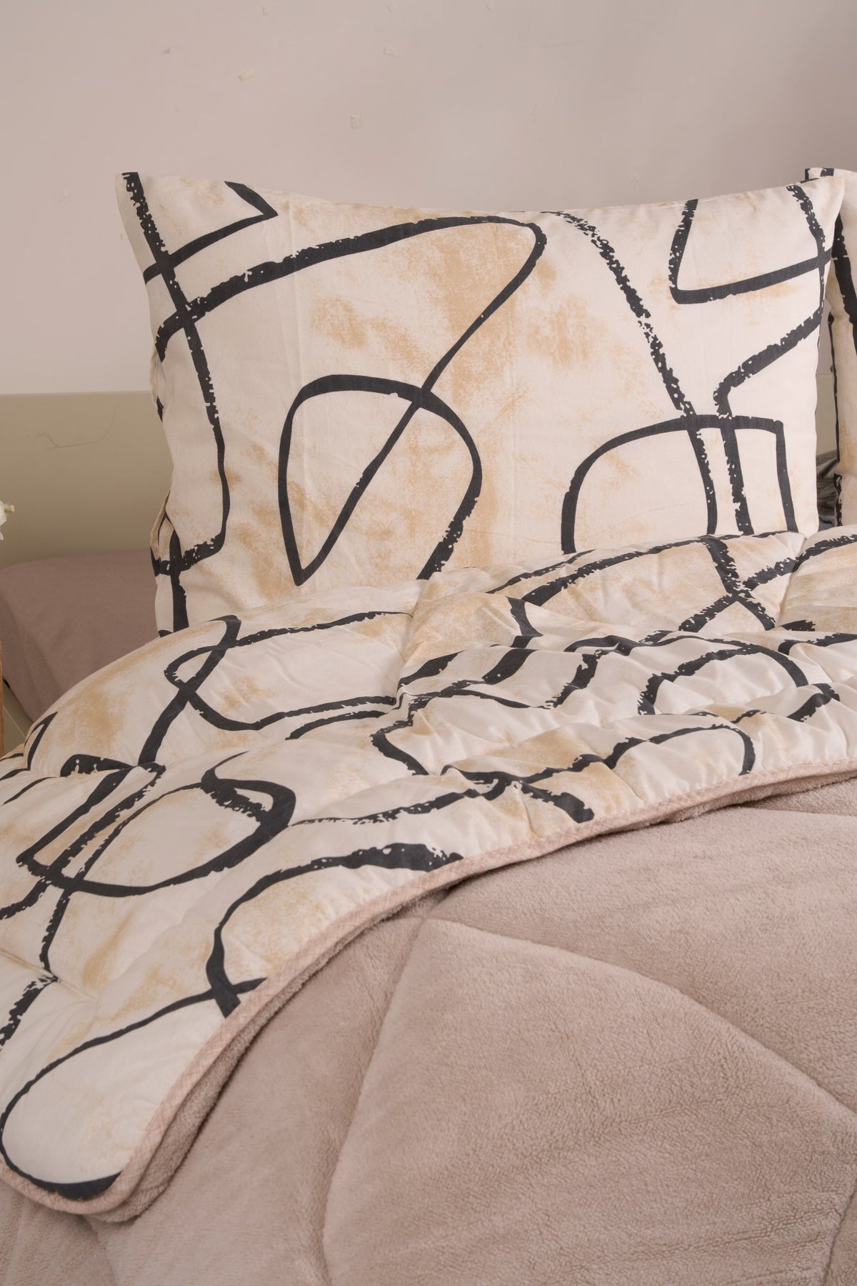 ETE HOMETEX ÇİFT KİŞİLİK LÜX WELSOFT YORGAN SETİ 195X215CM EFEKT BEJ 8696474231962