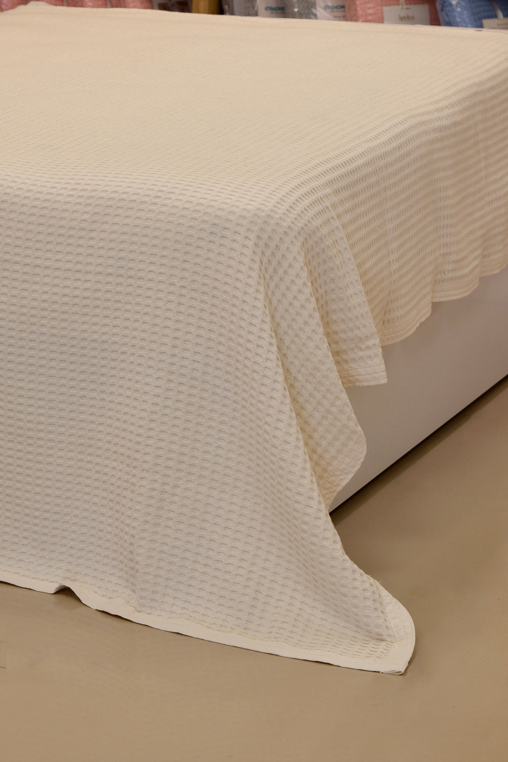 ETEHOMETEX HAVUZLU PİKE ÇİFT KİŞİLİK 220X240CM KREM 8696474231654