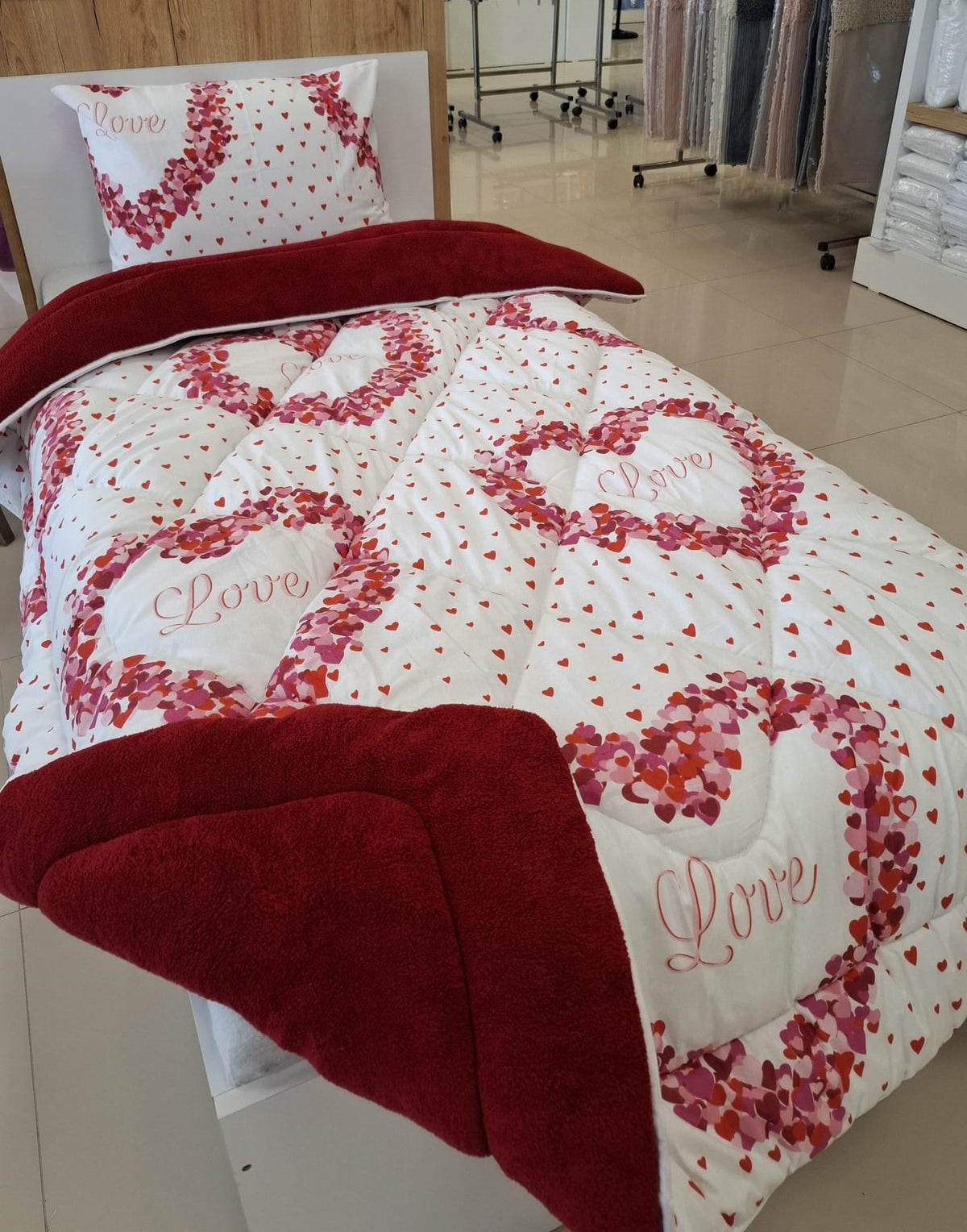 ETE HOMETEX TEK KİŞİLİK LÜX WELSOFT YORGAN SETİ LOVE BORDO 155X215CM 8696474231966