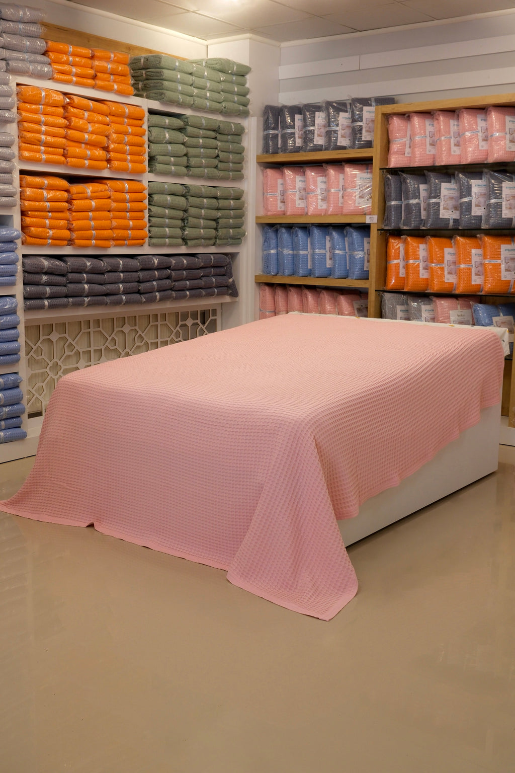 ETEHOMETEX HAVUZLU PİKE ÇİFT KİŞİLİK 220X240CM PEMBE 8696474231846