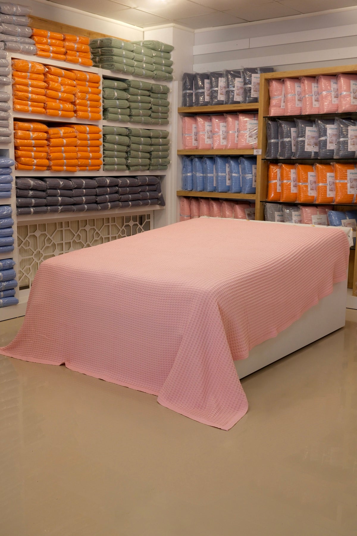 ETEHOMETEX HAVUZLU PİKE ÇİFT KİŞİLİK 220X240CM PEMBE 8696474231846
