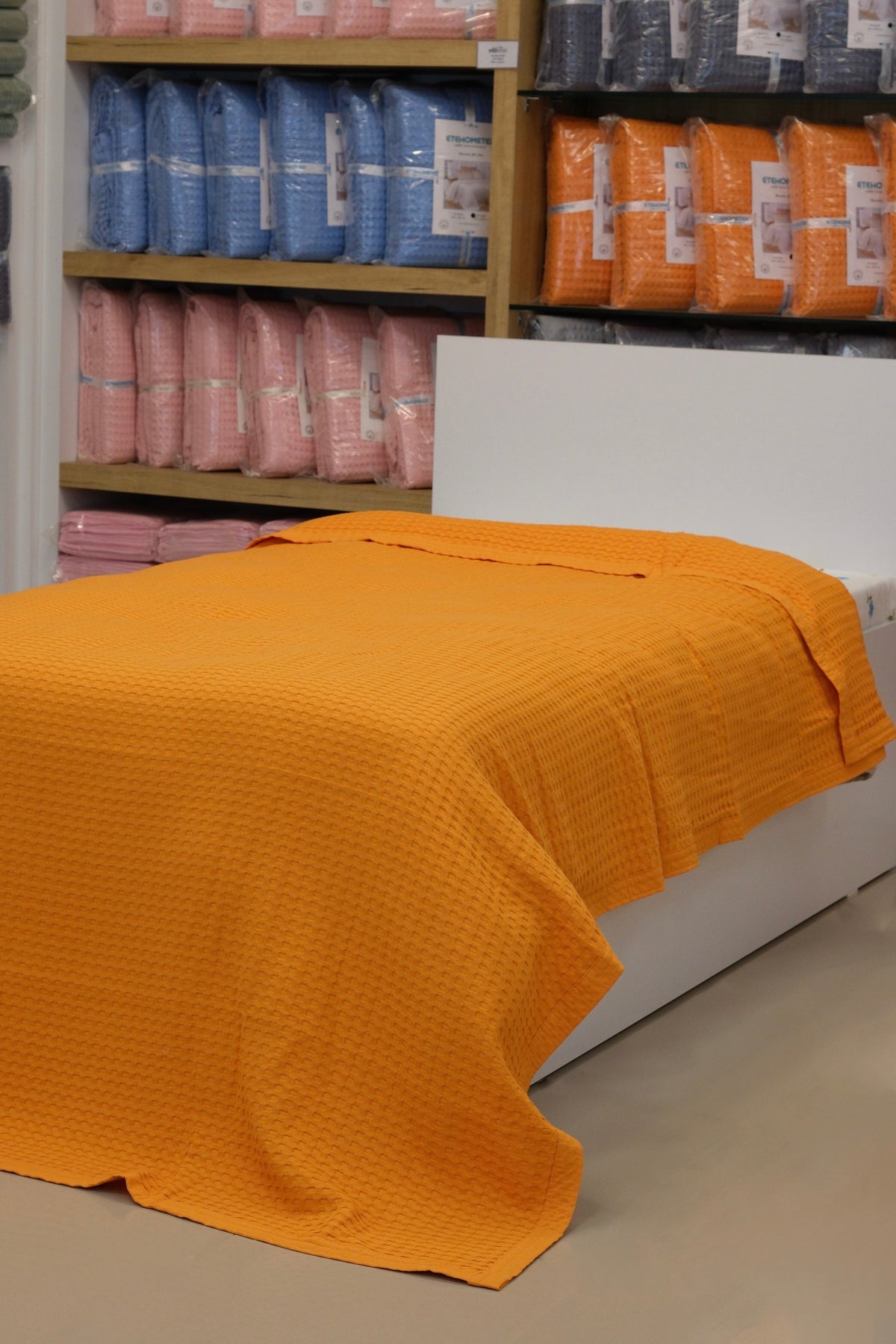 ETEHOMETEX HAVUZLU PİKE TEK KİŞİLİK 160X240CM TURUNCU 8696474232078