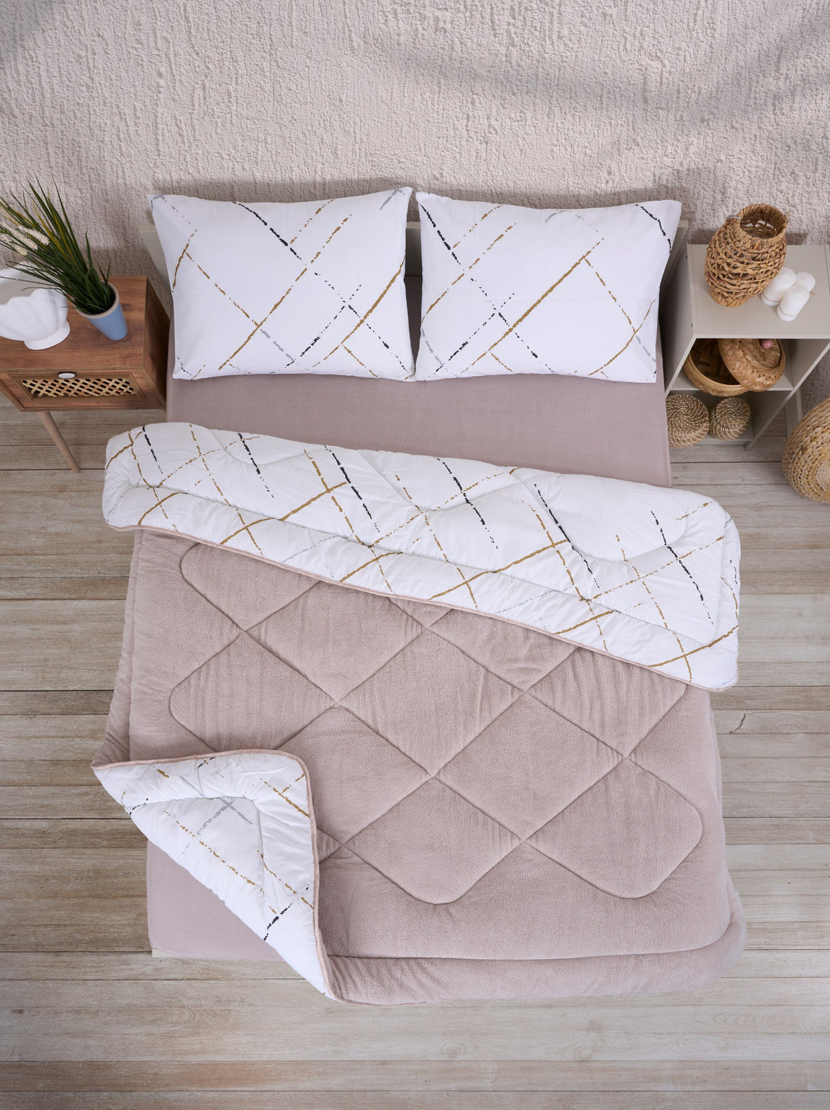 ETE HOMETEX ÇİFT KİŞİLİK LÜX WELSOFT YORGAN SETİ 195X215CM YANSIMA BEJ 8696474231937